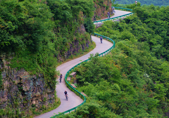 泾县名胜 桃岭盘山公路